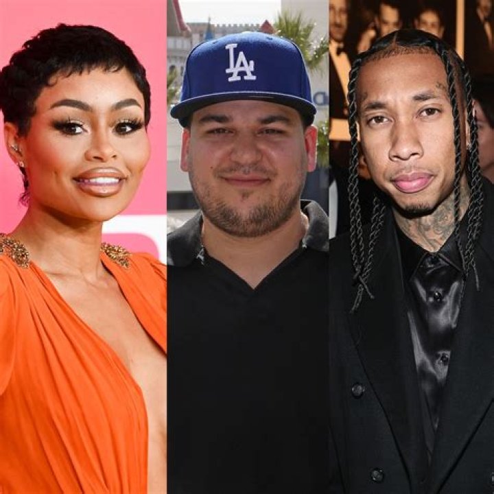 Blac Chyna Shares Video Of Dream Wearing Earrings After Rob Reportedly Files For Primary Custody