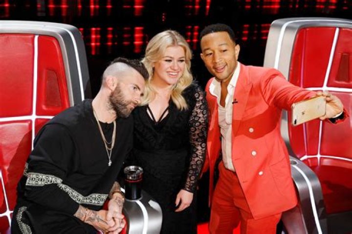 Blake Shelton & John Legend Plan On Busting Each Other’s Chops During New ‘Voice’ Season