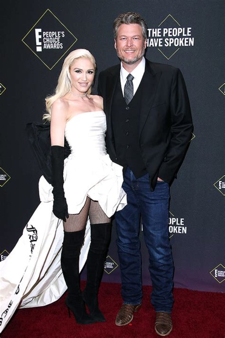 Blake Shelton Reveals Why Some Friends Weren’t Invited To Wedding – Hollywood Life