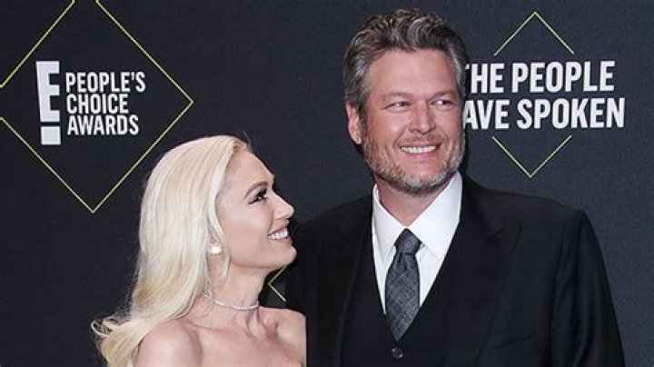 Blake Shelton Tells Gwen Stefani She’s ‘The Hottest Girlfriend On Earth’ In Adorable New Video