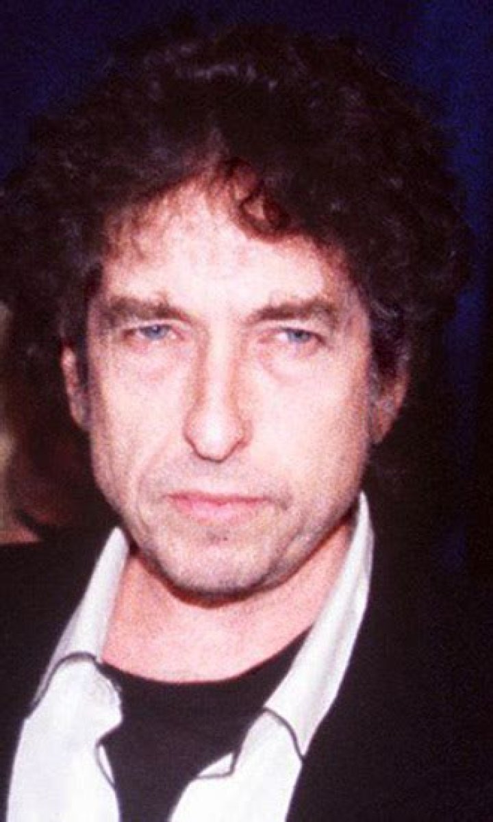 Bob Dylan Celebrity Profile – Hollywood Life