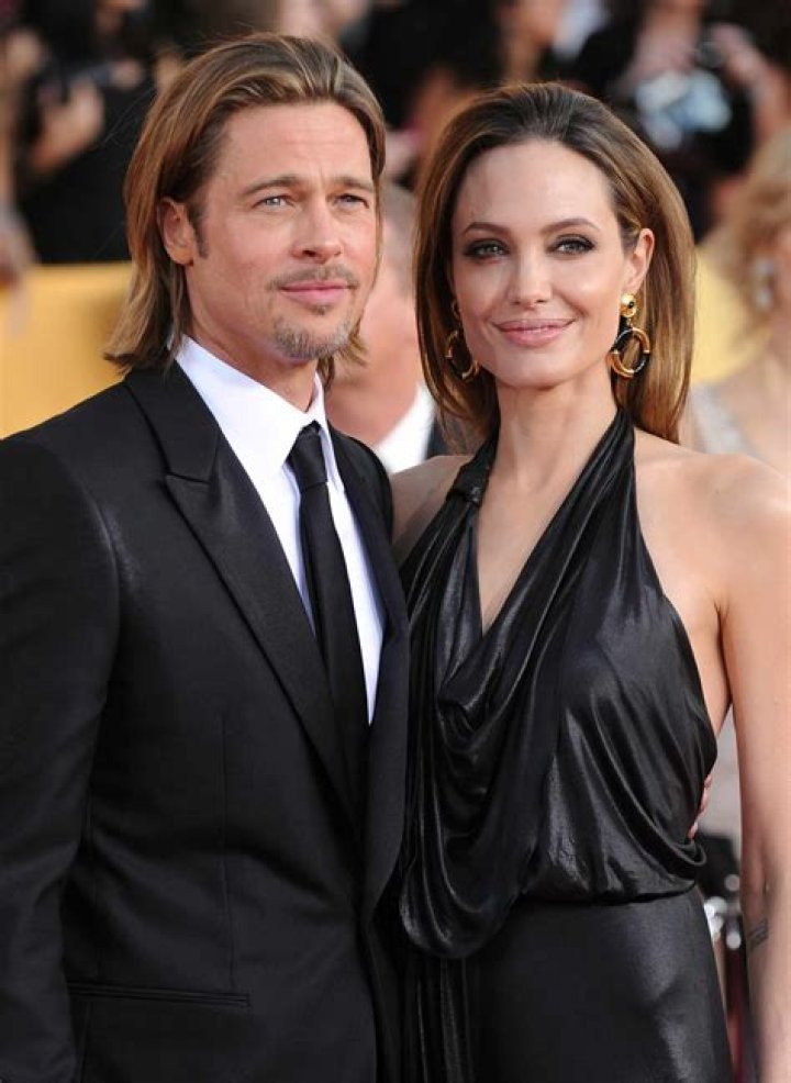 Brad Pitt & Angelina Jolie Splitting Up? Her ‘Dark Demons’ Hurting Their Marriage