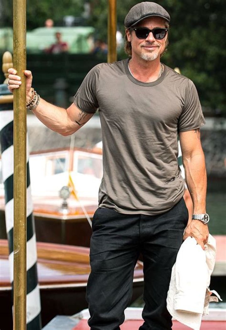 Brad Pitt Shows Off His Massive Muscles While Arriving At The Venice Film Festival