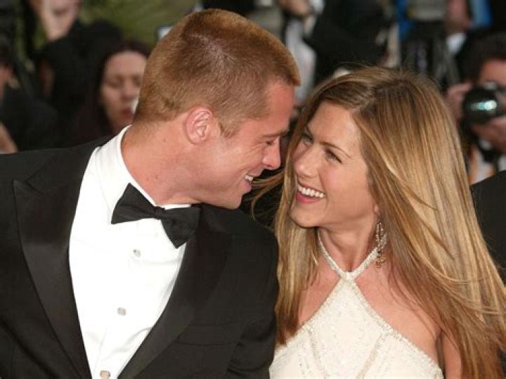 Brad Pitt Thrilled That Jen Aniston & Justin Theroux Married