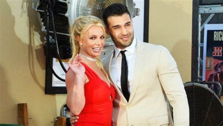 Britney Spears Hunting For A ‘Forever Home’ To Raise Her Children With Fiancé Sam Asghari