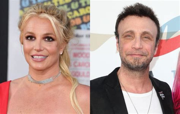 Britney Spears’ Manager, Larry Rudolph, Resigns & Claims Singer Said She Wants To Retire