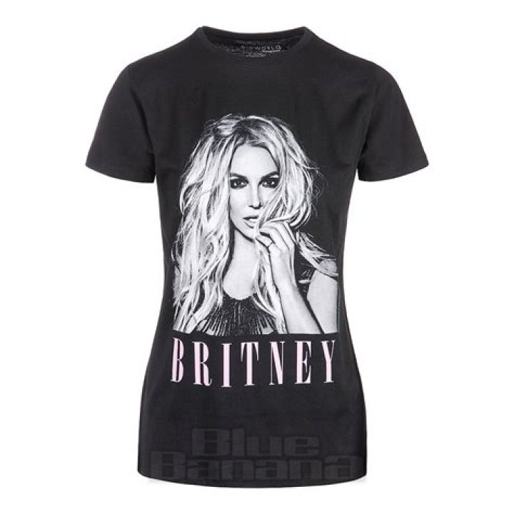 Britney Spears Rocks ‘Free Britney’ T-Shirt With Sam Asghari Ahead Of Conservatorship Hearing