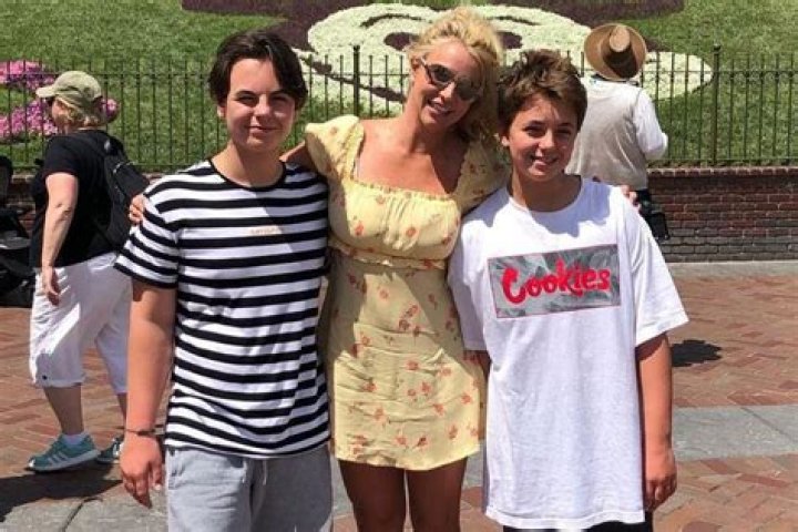 Britney Spears Says Part Of Her ‘Died’ When Jayden, 15, & Sean, 16, Stopped Talking To Her