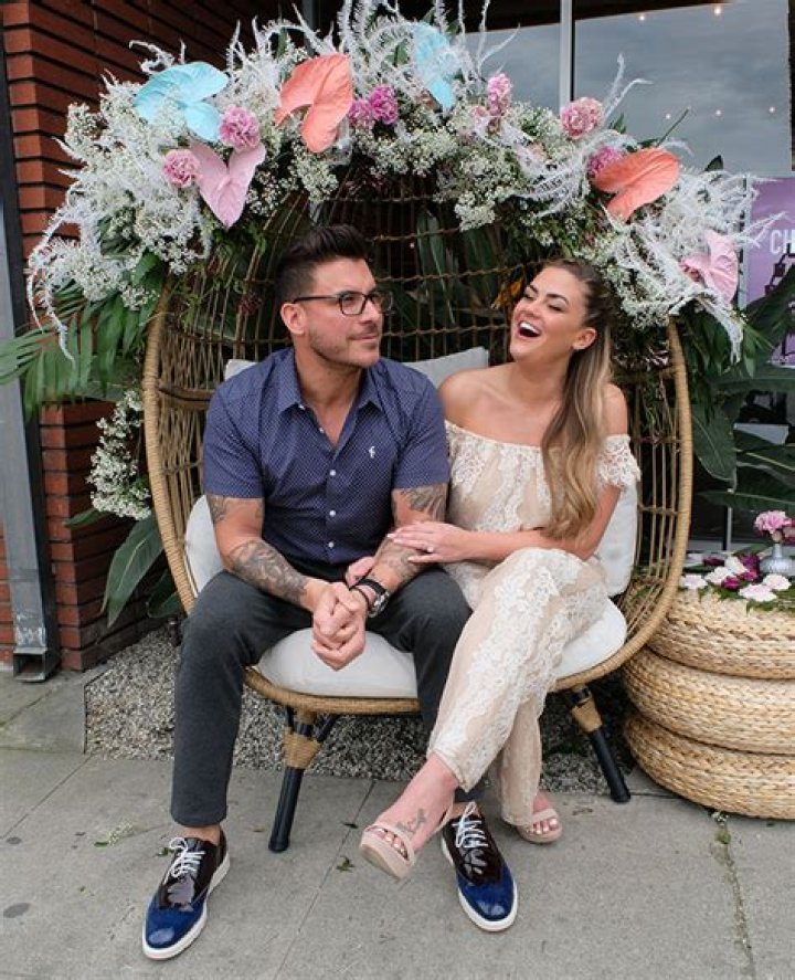 Brittany Cartwright’s Thoughts On Jax Taylor Not Wearing Wedding Ring – Hollywood Life