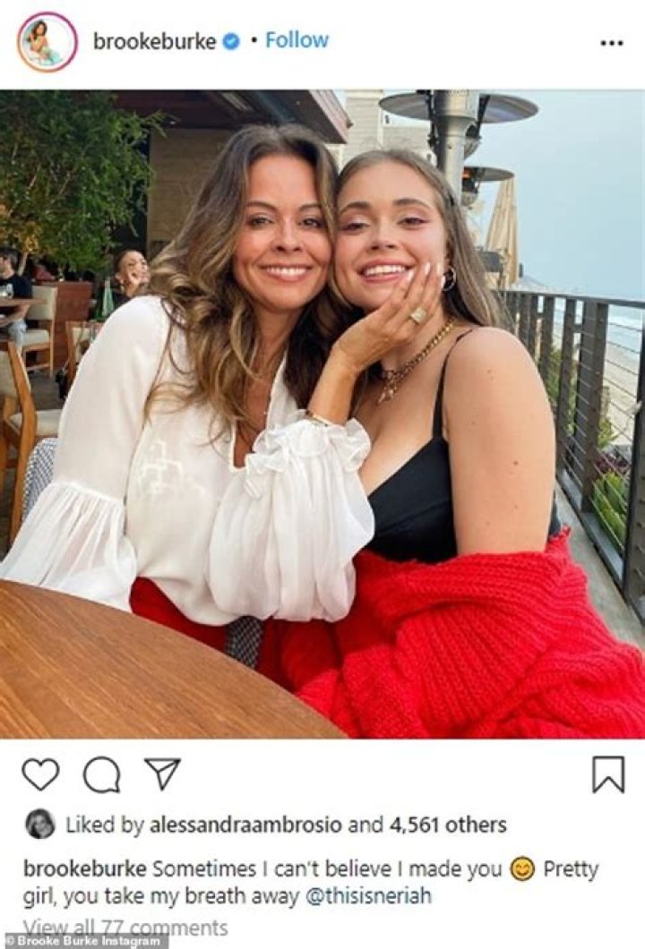 Brooke Burke’s Look-Alike Daughter Neriah, 20, Is Her Twin In Gorgeous New Selfie