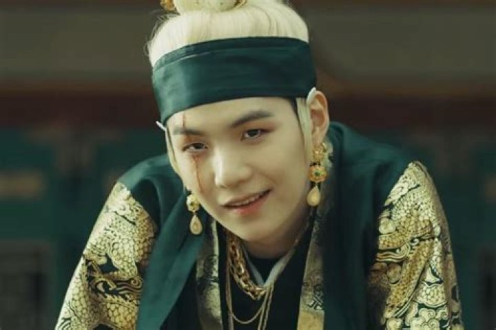 BTS’s Suga Teases His ‘Agust D 2’ Mixtape & K-Pop Fans Beg Him To Just Release It