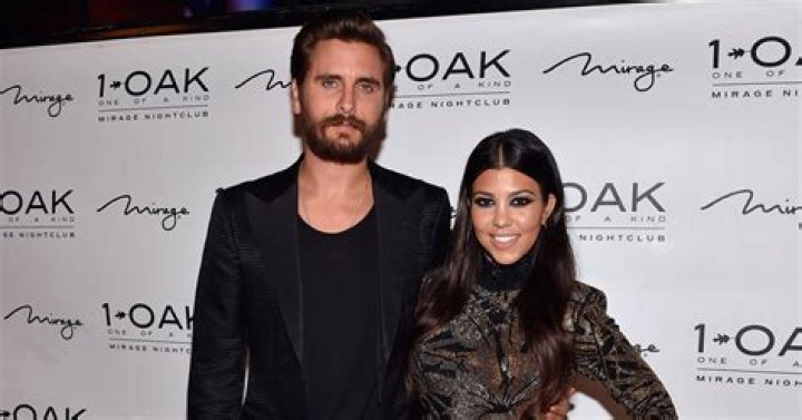 Caitlyn Jenner Really Hopes Kourtney Kardashian & Scott Disick Get Back Together — Watch
