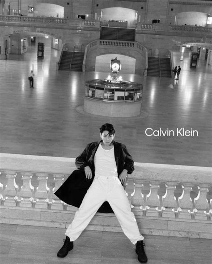 Calvin Klein Campaign Photos – Hollywood Life
