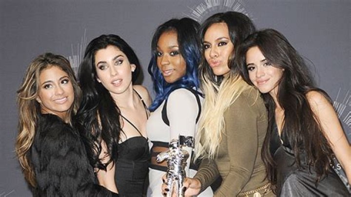 Camila Cabello’s Relationship With Fifth Harmony Has ‘Drifted’ – Hollywood Life