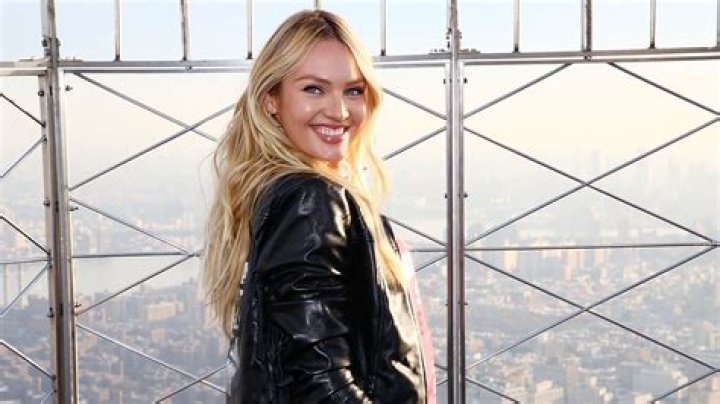 Candice Swanepoel & Hermann Nicoli: PICS – Hollywood Life
