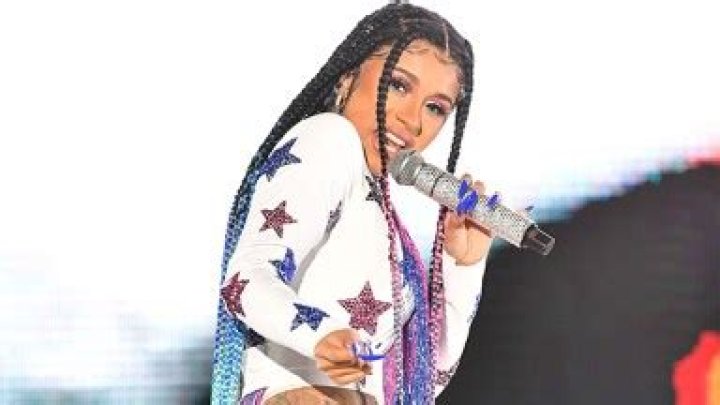 Cardi B Dances In Bikini On 27th Birthday Vacation — Video – Hollywood Life