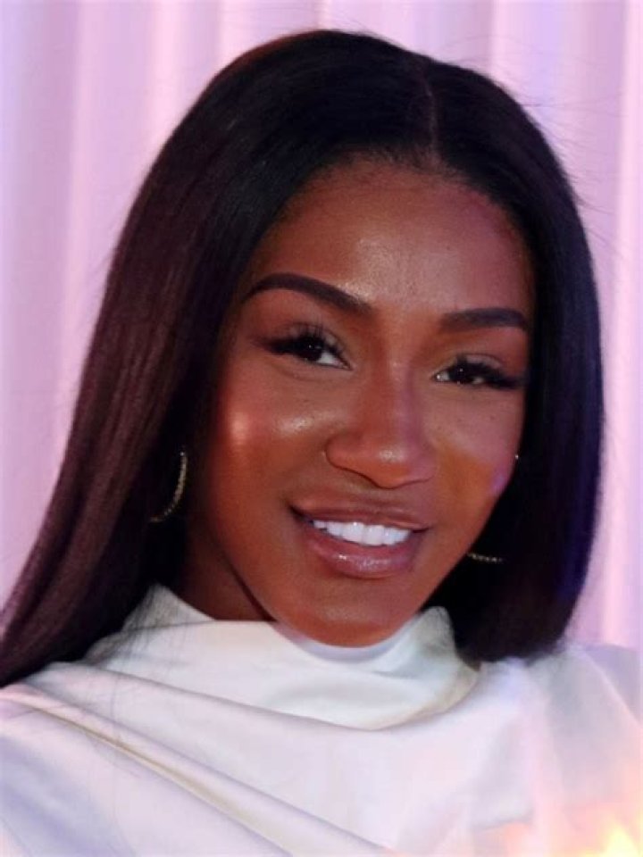 Cardi B Disses Nya Lee After Rapper Reveals Ugly Instagram Fight – Hollywood Life