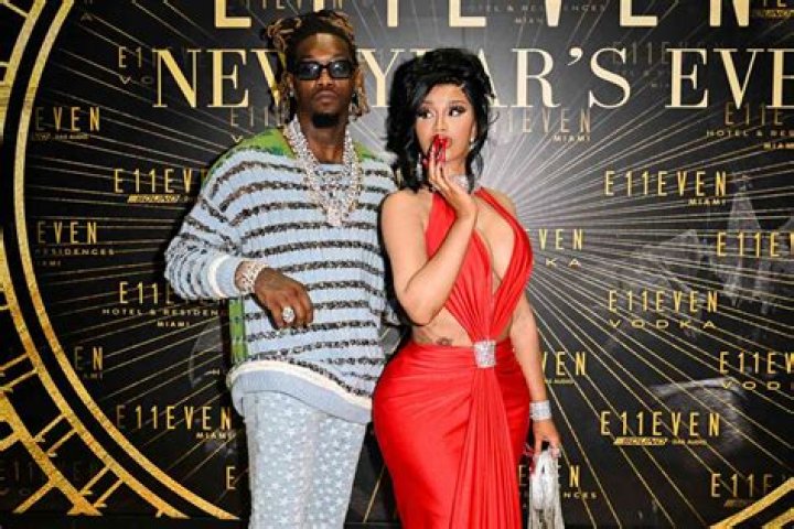 Cardi B Explains Why She Was ‘Afraid’ to ‘Go Live’ Her Life Last Year Amid Offset Split