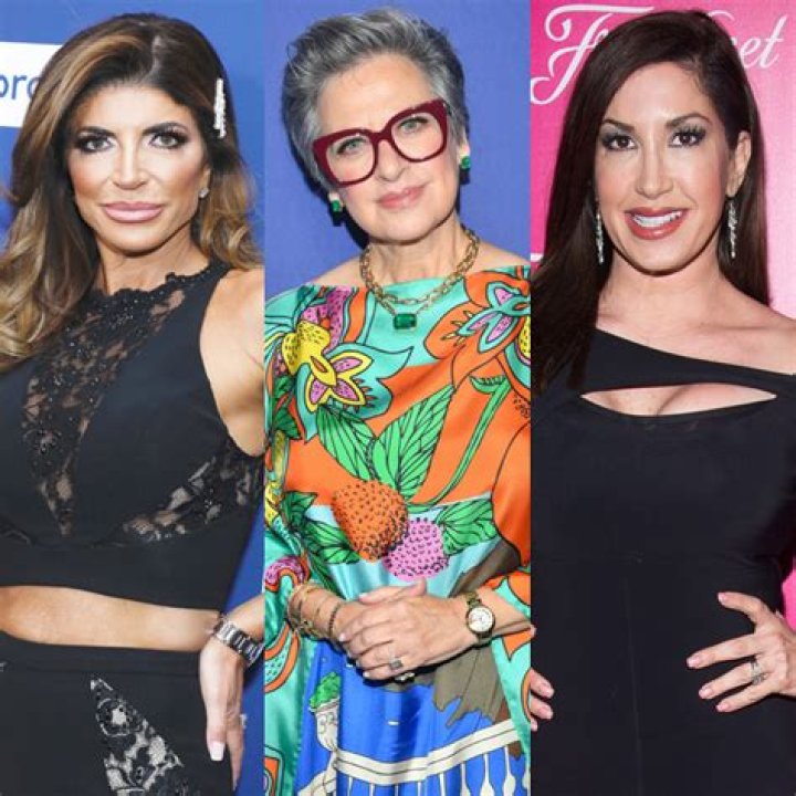 Caroline Manzo Reacts To Teresa & Jacqueline’s Reunion (Exclusive) – Hollywood Life