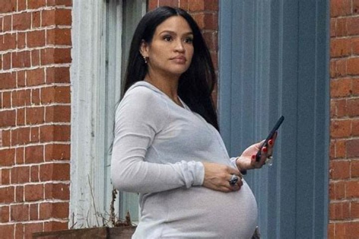 Cassie Pregnant: Singer Announces She’s Expecting 2nd Child With Alex Fine 1 Year After Giving Birth