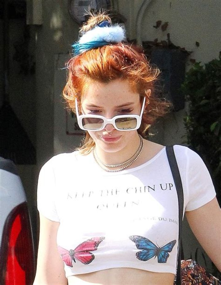 Celebrities Wearing Scrunchies — PICS