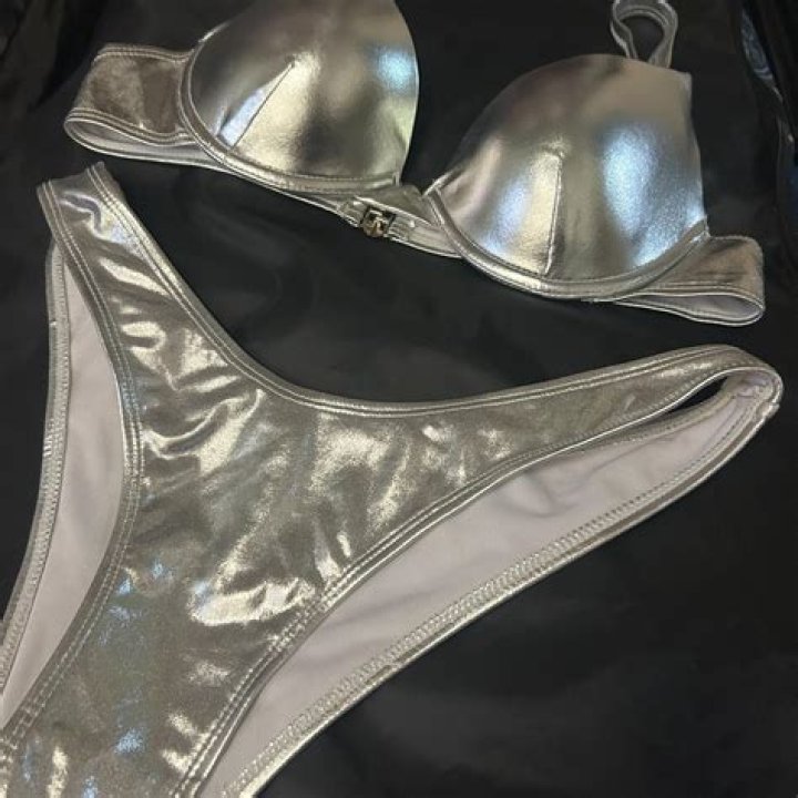 Celebs In Sexy Metallic Bikinis: Farrah Abraham, Lady Gaga & More Photos