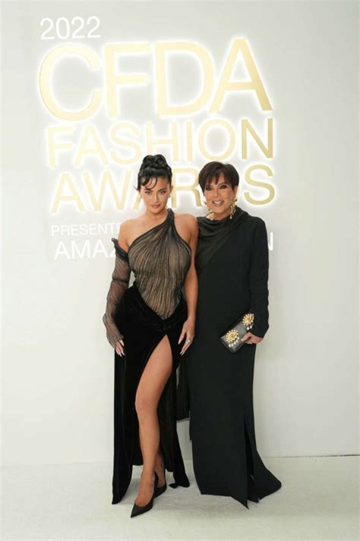 CFDA Fashion Awards – Kylie Jenner, Kris Jenner & More: Photos – Hollywood Life