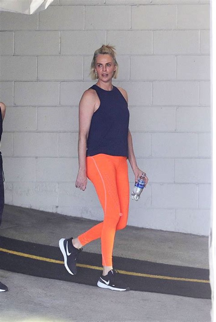 Charlize Theron Rocks Orange Leggings While Going To The Gym — Pic – Hollywood Life