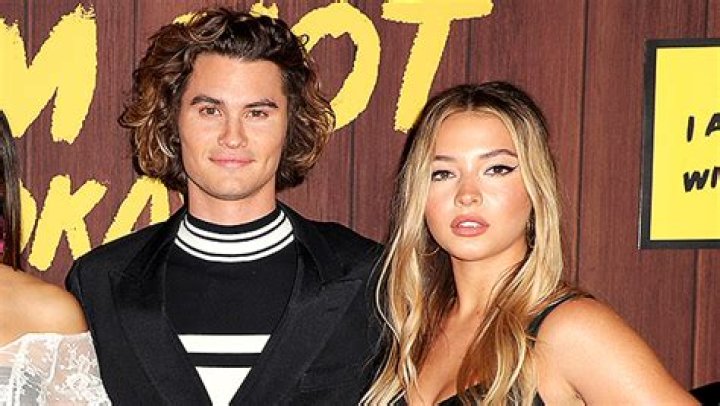 Chase Stokes & Madelyn Cline Reunite In Atlanta After Breakup – Hollywood Life
