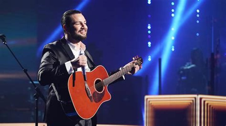 Chayce Beckham Talks New Music After ‘American Idol’ Win – Hollywood Life