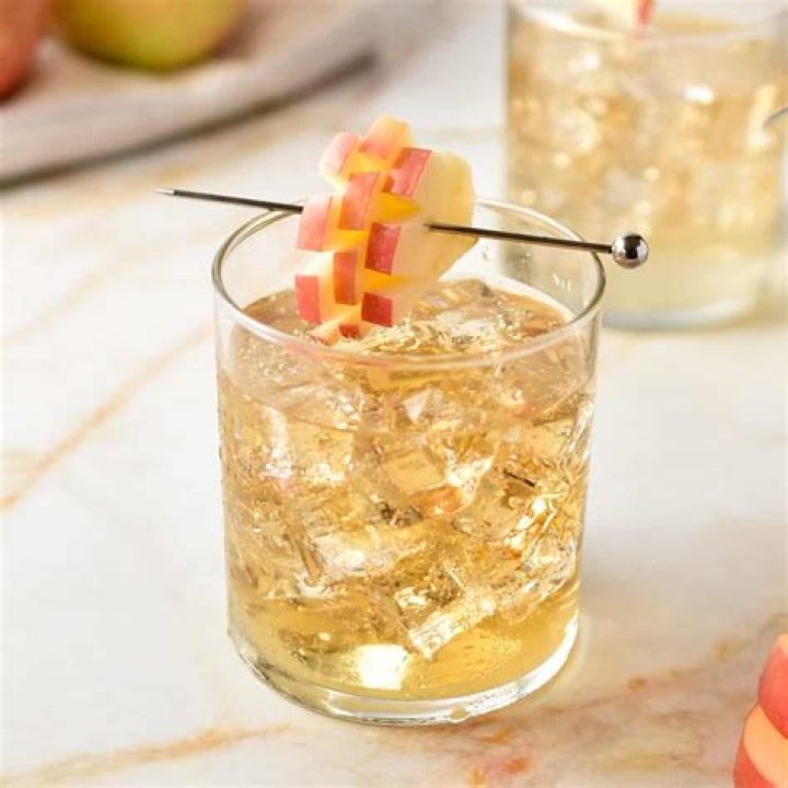 Check Out These Delicious & Festive Cocktails