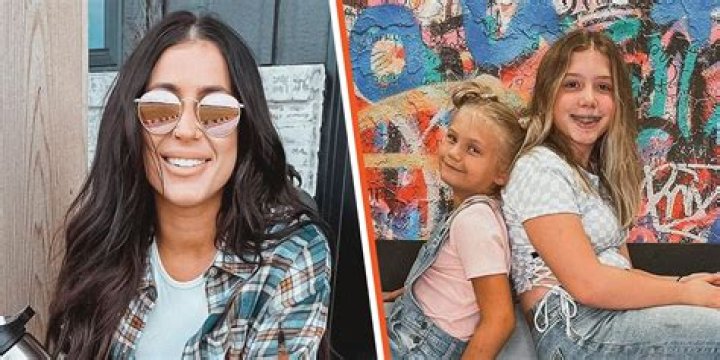 Chelsea Houska Rocks Daisy Dukes During Fun Get Together With Daughter Aubree, 10, & Friends