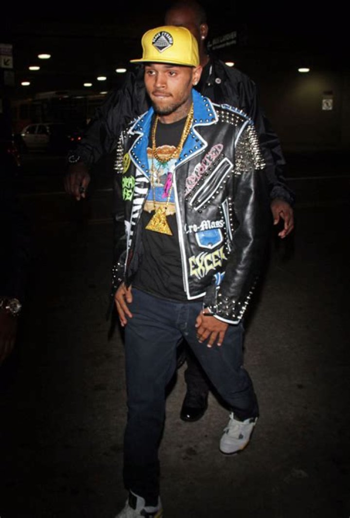 Chris Brown Hooking Up With Adult Film Star Pinky? – Hollywood Life