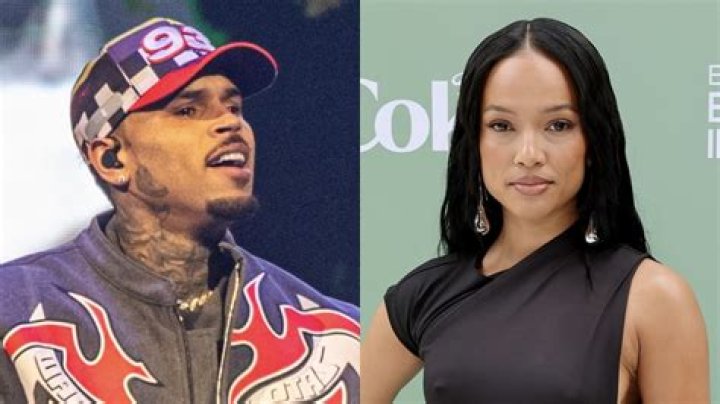 Chris Brown & Karrueche Tran FaceTime From The Toilet — Pic