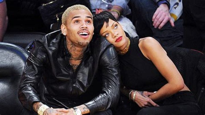 Chris Brown & Rihanna Getting Back Together? He Still Hopes They Will – Hollywood Life