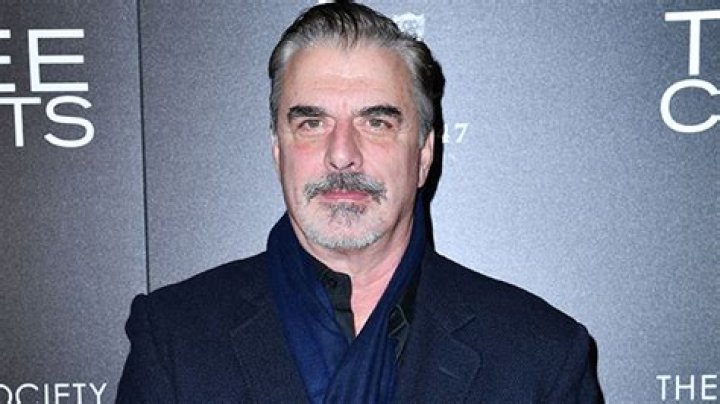 Chris Noth Shaves His Head & Sarah Jessica Parker Freaks — See Pic – Hollywood Life