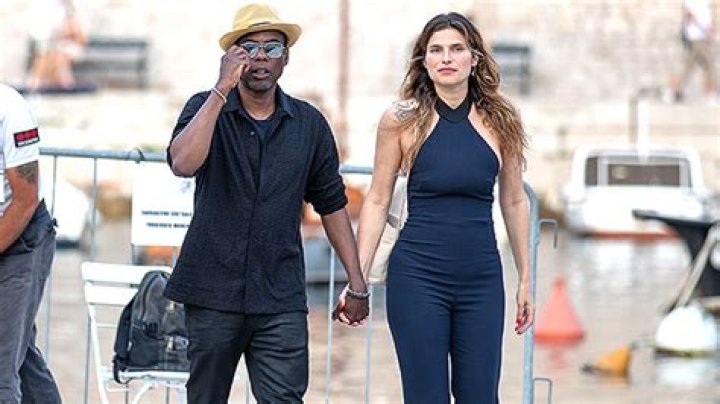 Chris Rock & Lake Bell Hold Hands During Croatia Trip: Photos – Hollywood Life