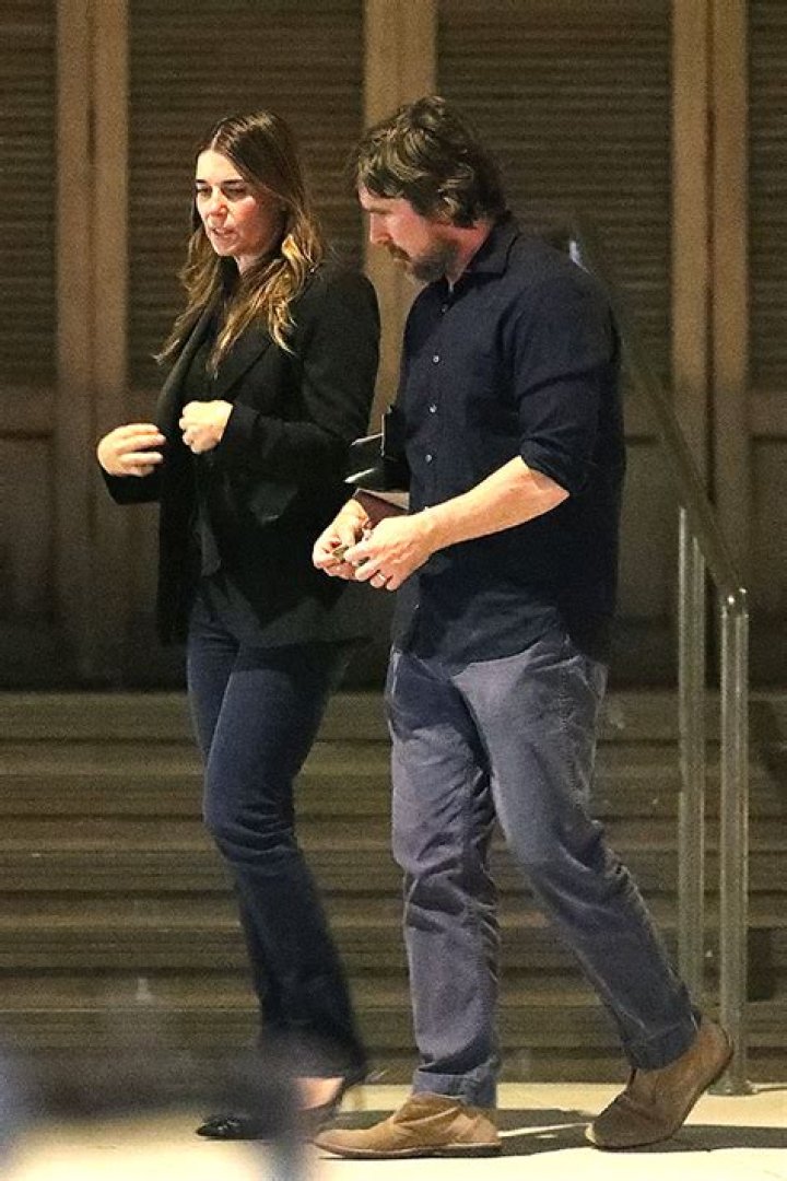 Christian Bale & Wife Sibi Enjoy Rare Date Night In Brentwood: Photos – Hollywood Life