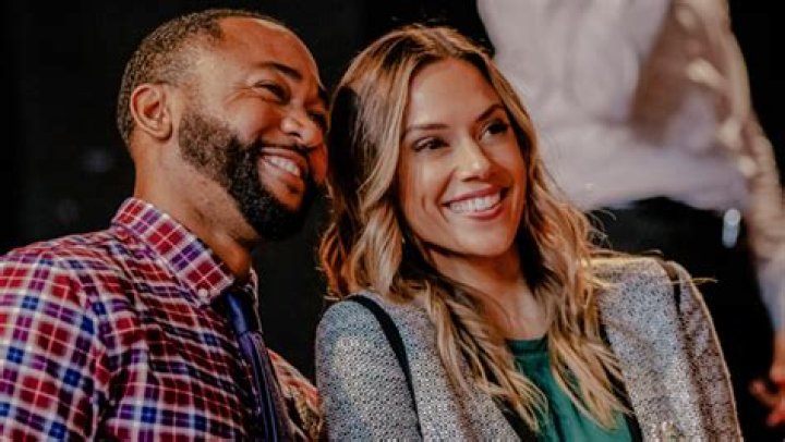 ‘Christmas In Louisiana’s Jana Kramer On Her New Lifetime Movie – Hollywood Life
