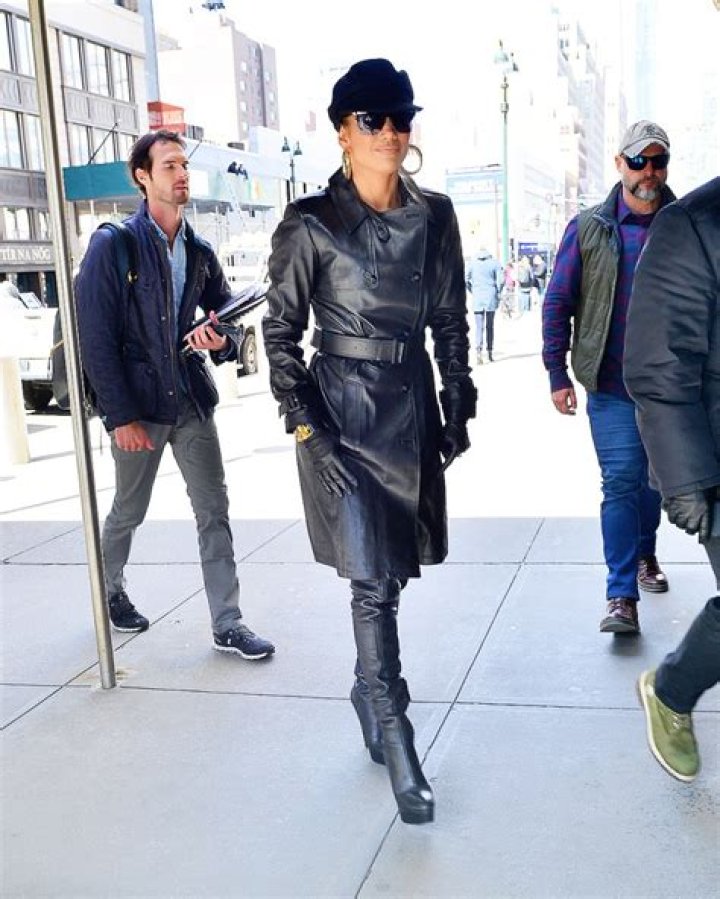 Ciara Rocks Leather Coat & Thigh High Boots At NYFW: Photos – Hollywood Life
