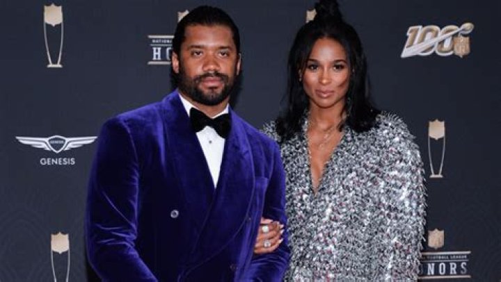 Ciara Shows Off Baby Bump At NFL Honors With Hubby Russell Wilson – Hollywood Life
