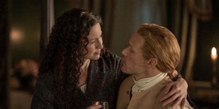 Claire & Jamie Fight — Video – Hollywood Life