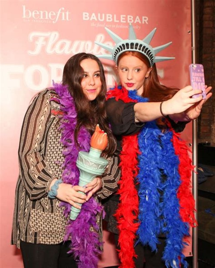 Claudia & Jackie Oshry — Photos