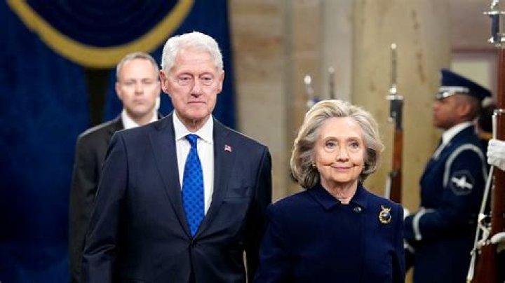 Clive Owen & Edie Falco’s 1st Pics As Bill & Hillary Clinton For FX’s ‘American Crime Story’