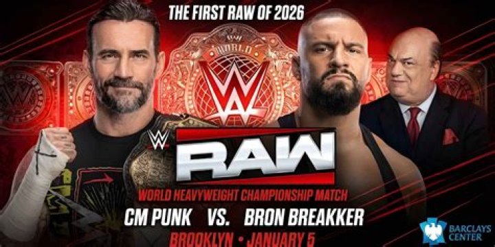 CM Punk Fans Ejected From WWE — Monday Night Raw Gets Ugly February 3 – Hollywood Life