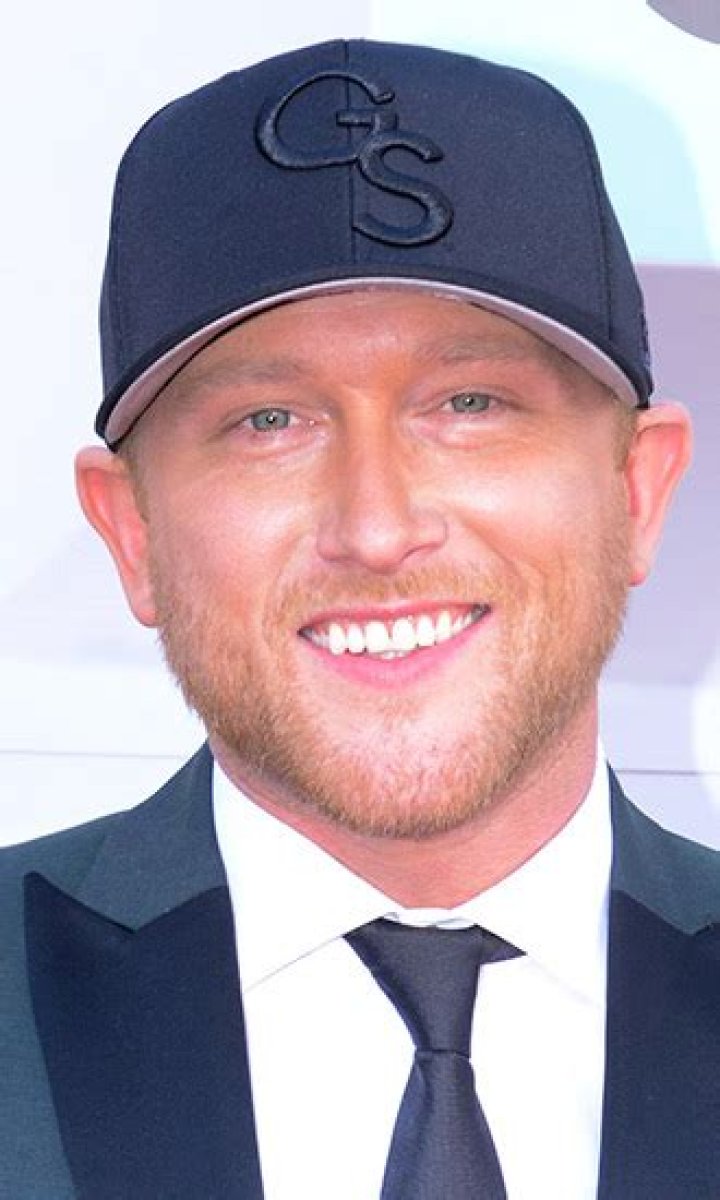 Cole Swindell Celeb Profile – Hollywood Life