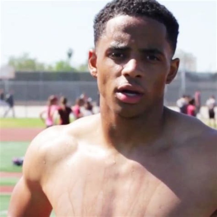 Cordell Broadus: His Hottest Modeling Photos
