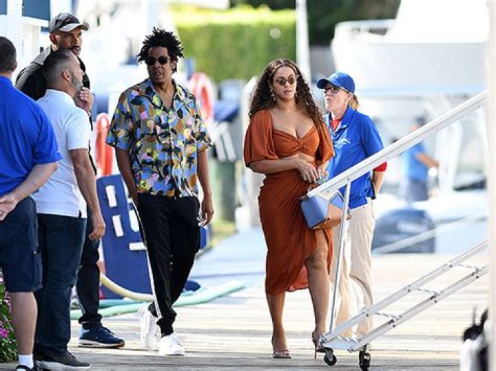 Corey Gamble Arrives With Beyonce & Jay-Z After Kanye Attack: Photos – Hollywood Life