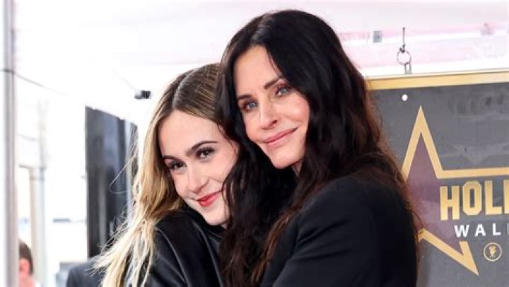 Courteney Cox’s Daughter, 14, Shows Off Singing Talent During Performance With Snow Patrol Singer