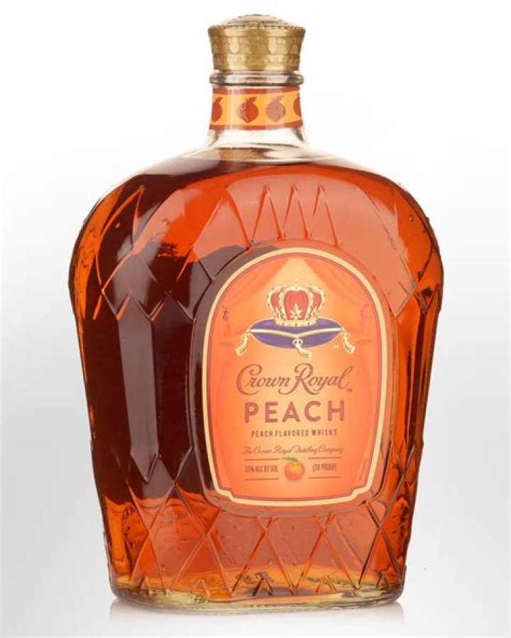 Crown Royal Peach Launch With Kat Graham: Pics – Hollywood Life